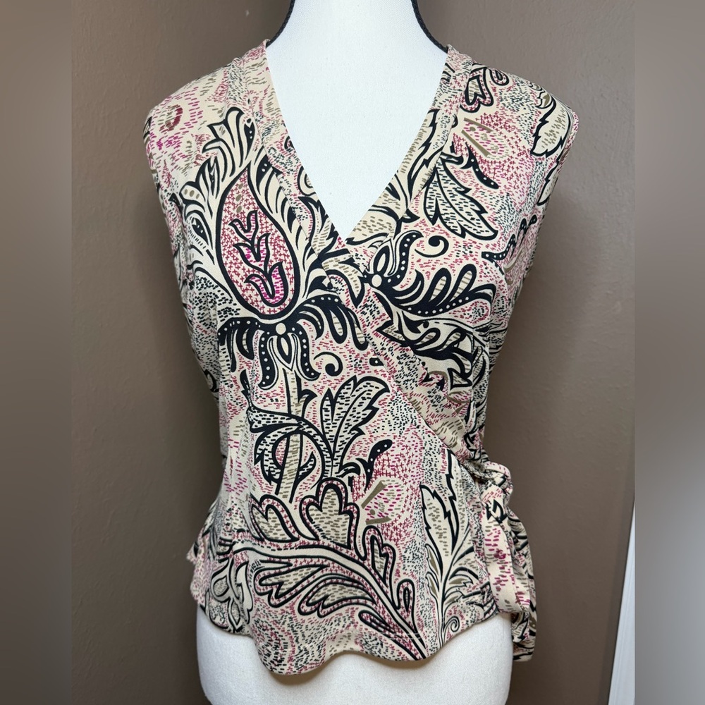 New York & Company Vintage sleeveless paisley wrap top Size Small
